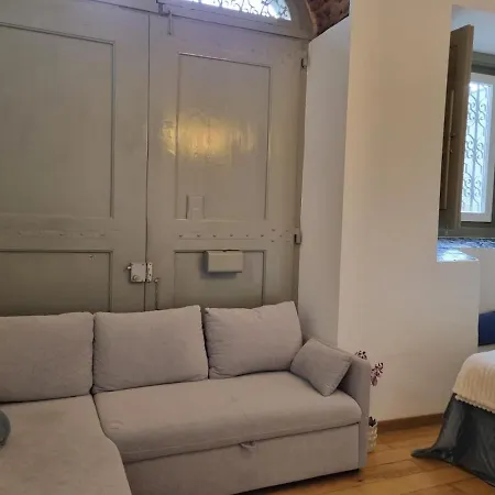 Cosy Historic Lisbon